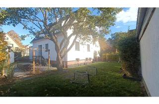 Einfamilienhaus kaufen in 30855 Langenhagen, Langenhagen - Freistehendes Zweifamilienhaus in Langenhagen