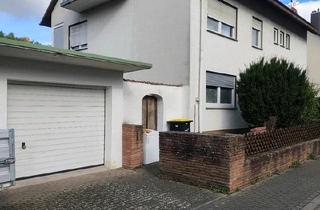 Wohnung kaufen in 97877 Wertheim, Wertheim - 3 Zimmer Wohnung mit Balkon, Gartenanteil und Garage