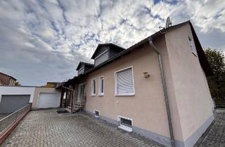 Mehrfamilienhaus kaufen in 63839 Kleinwallstadt, Kleinwallstadt - Gepflegtes Zweifamilienhaus mit Garage und Überdachtem Freisitz