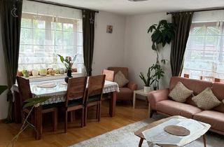 Wohnung kaufen in 72800 Eningen unter Achalm, Eningen unter Achalm - Moderne 3-Zimmer Wohnung mit eigenem Garten, Balkon & TG-Stellpl.