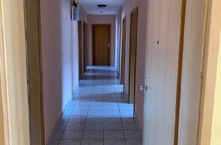 Wohnung kaufen in 78224 Singen, Singen (Hohentwiel) - Schöne 4 Zimmer Statdwohnung im Herzen von Singen...