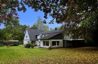 Haus kaufen in 59192 Bergkamen, Bergkamen - Doppelt Zuhause - Zweifamilienhaus mit eigenem Wald