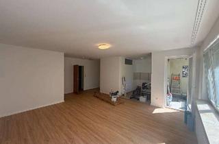 Wohnung kaufen in Blumenthalstraße 23, 12107 Berlin, Berlin Tempelhof: 38,3qm Etw am Klarensee, Balkon, Aufzug, Keller, Garten