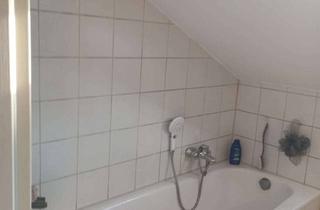 Wohnung kaufen in Liebigstrasse, 84478 Waldkraiburg, Charmantes 2-Zimmer Dachgeschossapartment in Waldkraiburg