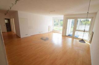 Wohnung kaufen in 78315 Radolfzell, Sehr großzügige und helle 5-Zimmer-Whg. oder Büro-/Praxisfläche mit 5 Stellplätzen.