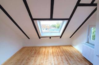 Wohnung mieten in Sielwall 44, 28203 Steintor, Helle Dachgeschosswohnung mit Blick über die Dächer des Viertels