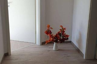 Wohnung mieten in Gartenstr., 09337 Hohenstein-Ernstthal, Sonnige Etagenwohnung mit Balkon in Hohenstein-Ernstthal