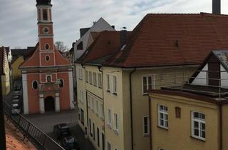 Wohnung mieten in Leukstr. 12, 84028 Altstadt, Modernisierte 3-Zimmer-Wohnung mit EBK in Landshut