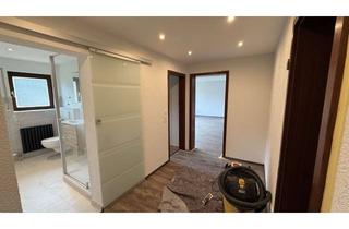 Wohnung mieten in 75323 Bad Wildbad, Frisch renovierte Mietwohnung – einziehen & wohlfühlen! 2-Zimmer-Wohnung mit EBK und Balkon