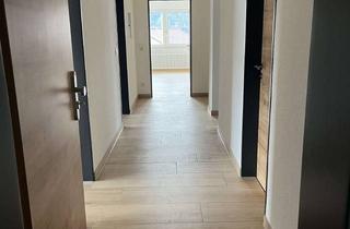 Wohnung mieten in 89438 Holzheim, Ruhige Wohnung 106 m2 zentral in Holzheim mit großem Balkon