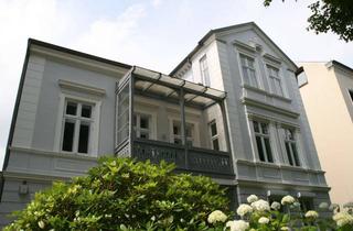 Wohnung mieten in Stuhrsallee 11, 24937 Friesischer Berg, 5-Zimmer Dachgeschosswohnung mit Balkon in Flensburg-Friesischer Berg