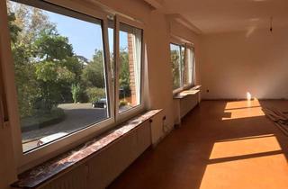 Wohnung mieten in 33330 Gütersloh, Gepflegte 3-Raum-Wohnung mit Balkon in Gütersloh's Zentrum