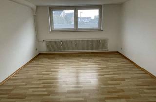 Wohnung mieten in Doktor-Wurm-Straße 15, 33104 Paderborn, Gepflegte 2-Raum-Wohnung mit Einbauküche in Paderborn