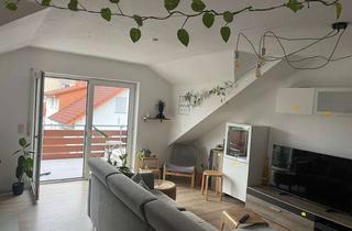 Wohnung mieten in 64625 Bensheim, Gepflegte 2-ZKB Dachgeschosswohnung mit Balkon, Garage & Stellplatz in zentraler Lage von Bensheim