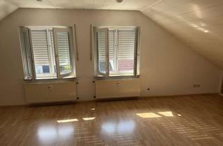 Wohnung mieten in 76337 Waldbronn, !BEFRISTET BIS 12/2027! 3-Zimmer-Dachgeschoss-Wohnung im Zentrum von Waldbronn-Reichenbach