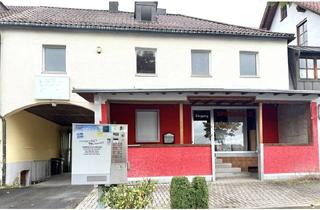 Gewerbeimmobilie kaufen in 95676 Wiesau, Wohnen & Arbeiten unter einem Dach – Vielseitiges Wohn- und Geschäftshaus in Wiesau