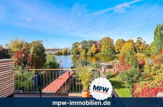 Haus kaufen in Kietz, 12557 Köpenick, Altstadt trifft Architektur: Traumhafte Remise mit Wasser- und Schlossblick im Fischerkietz