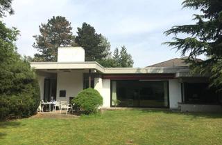 Villa kaufen in 52349 Düren, Stilvolle Villa in top Wohnlage von 52349 Düren-Süd