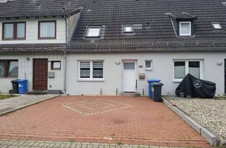 Haus mieten in 38226 Lebenstedt, Modernisiertes Reihenmittelhaus mit Garten, Terrasse und Stellplätzen in zentraler Lage