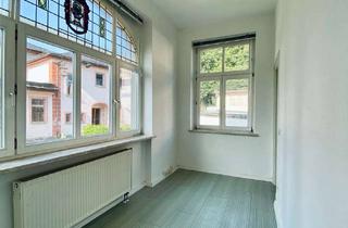 Büro zu mieten in 96515 Sonneberg, Großzügige Praxis- oder Büroräme in stilvoller Villa in Sonnebergs Zentrum