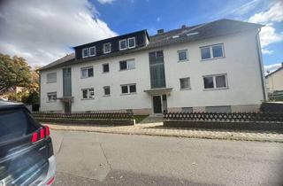 Wohnung kaufen in Am Promenadenweg 11, 61231 Bad Nauheim, Gepflegte 2-Zimmer Dachgeschosswohnung Balkon, Keller, Stellplatz