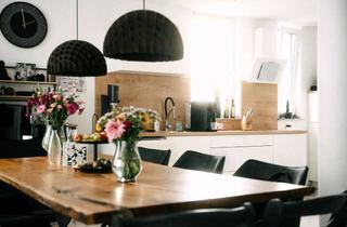 Penthouse mieten in Donaustraße 35, 42653 Gräfrath, 3-Zimmer-Maisonettewohnung im Penthouse-Stil mit zwei Balkonen, Außenstellplatz und Einbauküche
