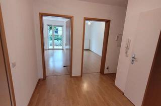 Wohnung mieten in Hannoversche Straße 88H, 30916 Isernhagen, Freundliche 3 Zimmer Erdgeschosswohnung mit Terasse und kleinem Garten in Altwarmbüchen