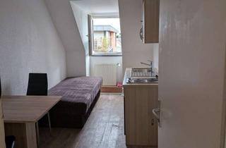 Wohnung mieten in Maxtorgraben 33, 90409 Nürnberg, Möblierte 1-Zimmer-Dachgeschosswohnung in Nürnberg, Nähe Rathenauplatz