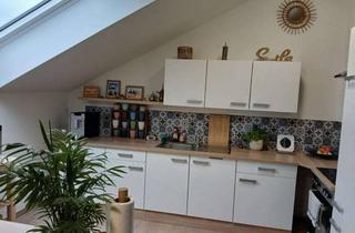Wohnung mieten in Högelstr. 33, 83317 Teisendorf, Helle 2-Zimmer Dachgeschosswohnung mit Balkon in Teisendorf