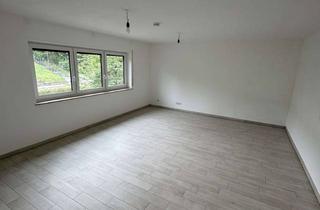 Wohnung mieten in Hauptstraße 103, 73340 Amstetten, Helle 2-Zimmer Wohnung mit Balkon und Garage in Amstetten