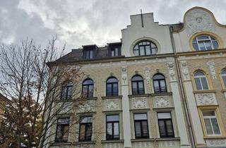 Wohnung mieten in Neundorferstraße 159, 08523 Plauen, Gemütliche 2-Zimmer-Wohnung mit Einbauküche und großem Balkon