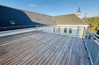 Wohnung mieten in Getreidemarkt, 09111 Zentrum, Exklusive, kernsanierte 4-Zimmer-Wohnung mit Süd-Balkon, Terrasse 40m², Sauna und Stellplatz.