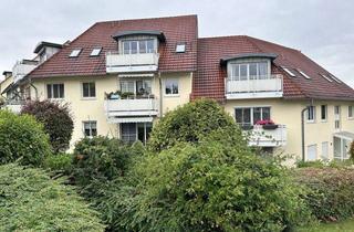 Wohnung kaufen in Kirchstraße 19, 08064 Zwickau, Vermietete 2-Raumwohnung mit Balkon und Stpl. in ruhiger Lage! Zwickau-Cainsdorf!
