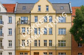 Anlageobjekt in 13407 Berlin, Ruhige Lage, gute Vermietbarkeit, Wohnungen bereits umfangreich modernisiert, Dachgeschoss ausbaubar