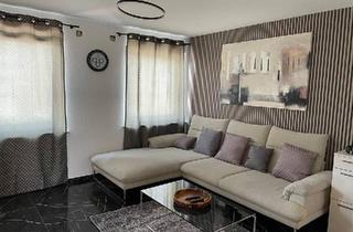 Wohnung kaufen in 78224 Singen, Singen (Hohentwiel) - 4 Zimmer ETW in Singen Kernsaniert 2023 3 Stellplätze