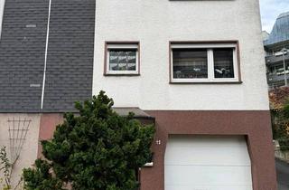 Doppelhaushälfte kaufen in 42853 Remscheid, Remscheid - Schöne Doppelhaushälfte mit Garten in zentraler Remscheider Lage