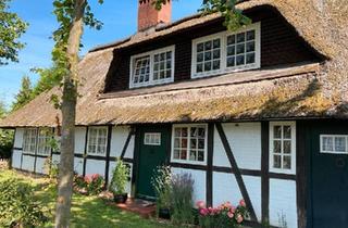Haus kaufen in 23730 Neustadt, Neustadt in Holstein - Reetdachkate Ostholstein