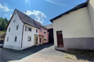 Haus kaufen in 74746 Höpfingen, Höpfingen - Doppelhaus mit großer Scheune, Garten und Nebengebäude