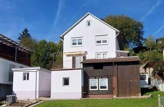 Einfamilienhaus kaufen in 72124 Pliezhausen, RESERVIERT: Freistehendes Einfamilienhaus mit großem Garten hat Ausbaupotential