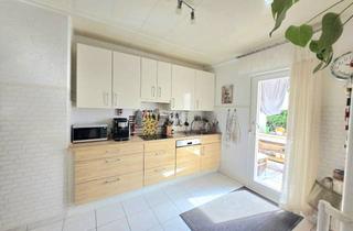 Wohnung kaufen in 71638 Ludwigsburg, Familienfreundliche Erdgeschosswohnung mit 4 Zimmern und Gartenfreisitz
