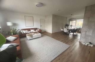 Wohnung kaufen in Gerhart-Hauptmann-Straße 65, 90763 Fürth, Luxuriöse 5-Zimmer Wohnung mit Balkon und Garage in Kalbsiedlung / Weikershof