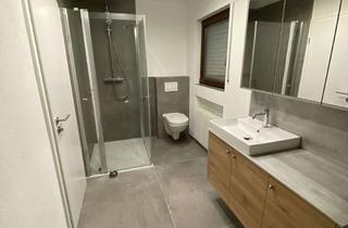 Wohnung kaufen in 57072 Siegen, Helle 2-Zimmer Wohnung mit Balkon und Garage in Siegen -Provisionsfrei