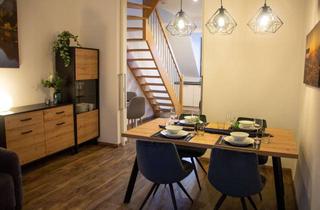 Wohnung kaufen in Bahnhofstraße 41, 65183 Mitte, traumhafte Altbau Maisonette-Wohnung in Wiesbaden-Mitte, 3 Zimmer-Küche-Bad, Aufzug, Klimaanlage