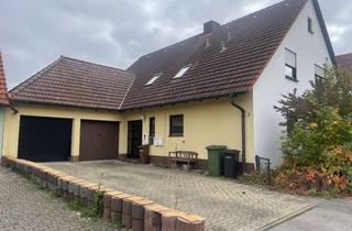 Wohnung kaufen in Am Taschenbaum 7A, 91174 Spalt, Großzügige 105 m² Erdgeschosswohnung mit Garten & Balkon – renovierungsbedürftiges Schmuckstück