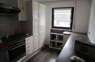 Wohnung kaufen in 74246 Eberstadt, Eberstadt schöne 3 Zi Wohnung mit Balkon 82qm, Bj 1978,Garage