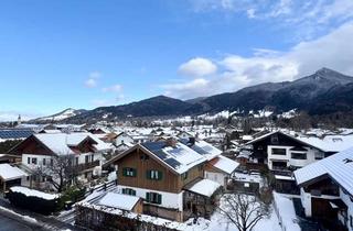 Wohnung kaufen in 83661 Lenggries, Gemütlicher 2-Zimmer-Dachterrassentraum mit Bergblick!