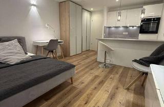 Wohnung kaufen in Mittlerer Hasenpfad 39, 60598 Sachsenhausen, Stilvoll sanierte & modern möblierte 1-Zimmerwohnung in Toplage