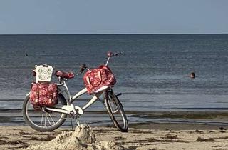 Wohnung kaufen in 17449 Karlshagen, Dachgeschosswohnung in Strandnähe mit Strandkorb