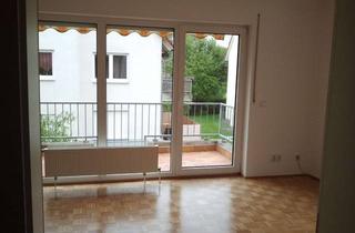 Wohnung kaufen in 16562 Hohen Neuendorf, Schöne vermietete Dachgeschosswohnung im Maisonetten-Stil zu verkaufen!