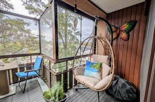 Wohnung kaufen in 74613 Öhringen, Geräumige DG-Dreizimmerwohnung in zentraler Lage von Öhringen!